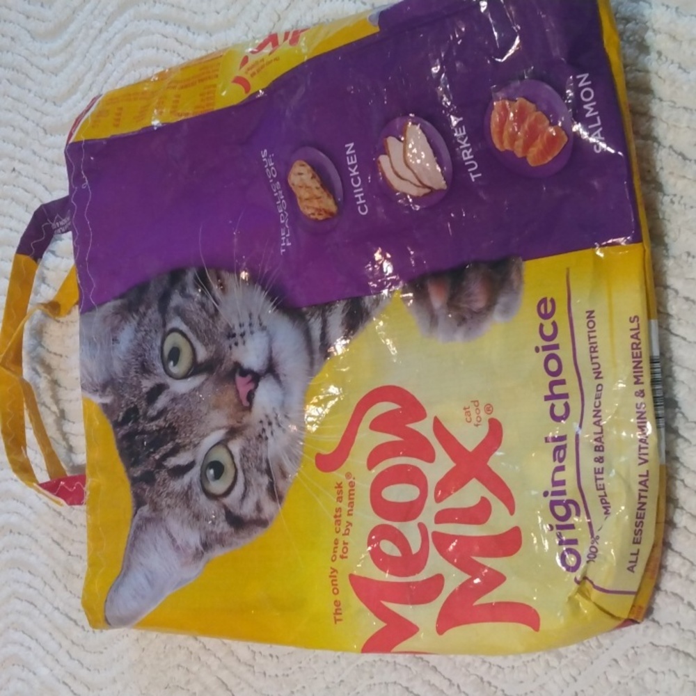 Tote bag